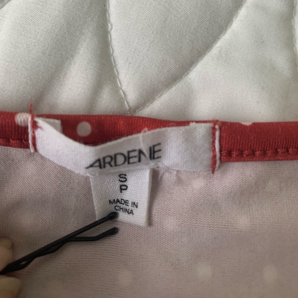 #18 Long sleeve wrap cropped top. Ardene size S - Picture 5 of 5
